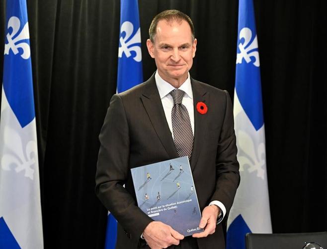 Budget update: Quebec boosts aid payments, says economy is in 'stagnation'