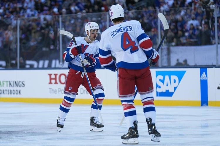 Panarin rallies Rangers to 6-5 win over Islanders in outdoor game at MetLife Stadium