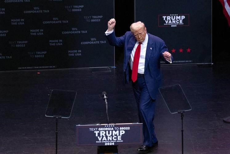 A new mystery firm enters Trump's orbit, rekindling criticism of his presidential campaign spending
