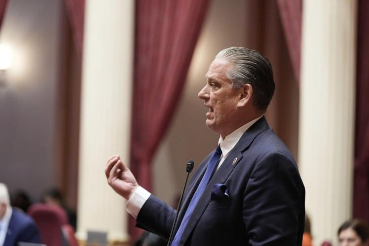 Redistricting tug-of-war bounces back to Texas after California lawmakers counterpunch