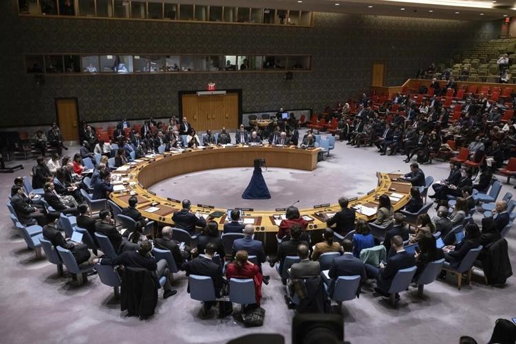 Live updates | UN Security Council calls for Gaza aid, but stops short ...