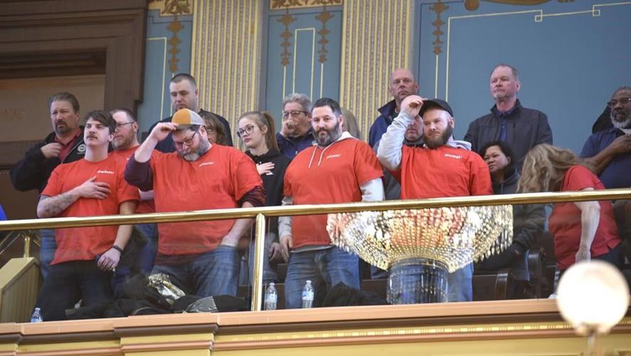 Michigan 1st state in decades to repeal 'right-to-work' law