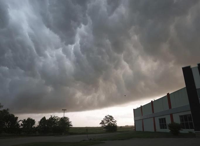 Forecasters warn Oklahoma may see dangerous tornadoes as Texas bakes in record heat