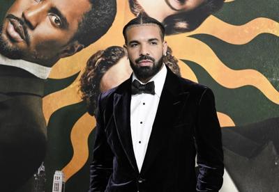 Drake's owl logo on Barcelona jersey for clásico at Madrid