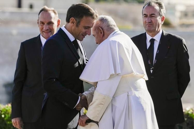 Pope Francis insists Europe doesn't have a migrant emergency and challenges countries to open ports