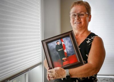 Mom of last ��ɫtv soldier killed in Afghanistan named Silver Cross Mother