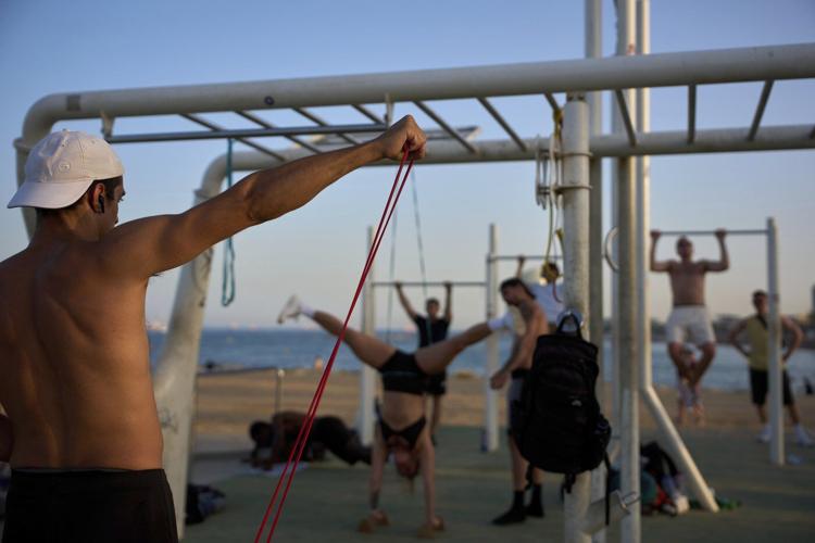 Which strength training method is best for you? Experts break down the options