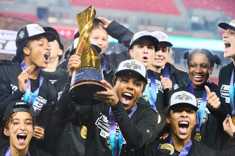 Federal government plans to invest up to $5.45 million to help grow women's soccer