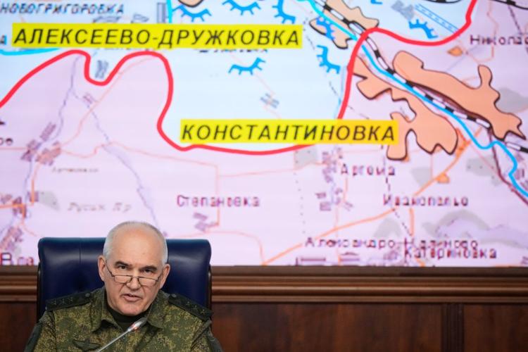 1 killed in attack on Crimea as Putin and Zelenskyy hold separate Trump calls