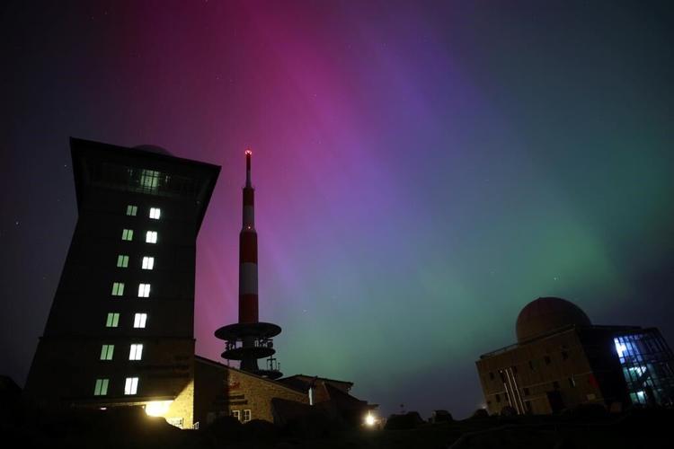 Strong solar storm hits Earth, could disrupt communications and produce northern lights in US