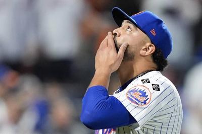 Mets beat Phillies 7-2 behind Alonso and Manaea, take 2-1 lead in NLDS
