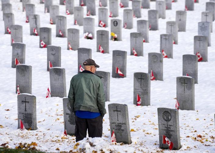 Remembrance Day marked with solemn ceremonies in Toronto