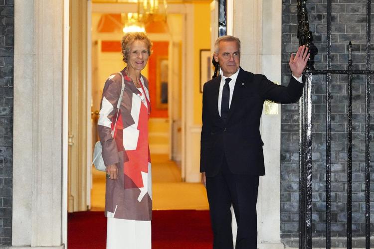 Photo Gallery: Prime Minister Mark Carney visits the United Kingdom