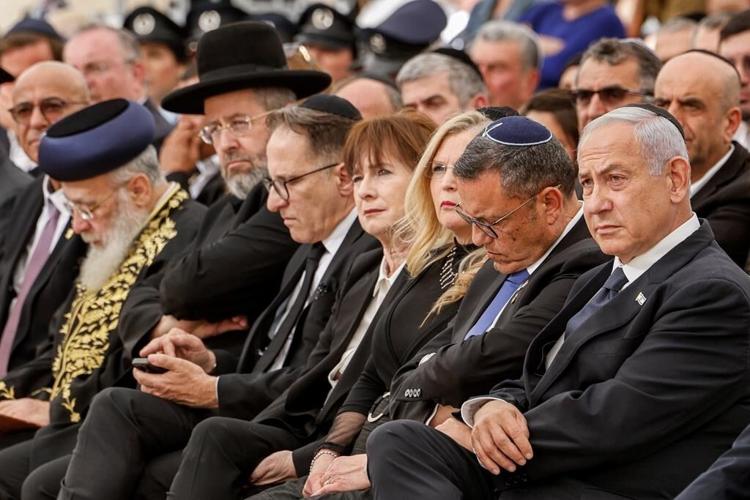 Israel marks Memorial Day plagued by divisions, violence