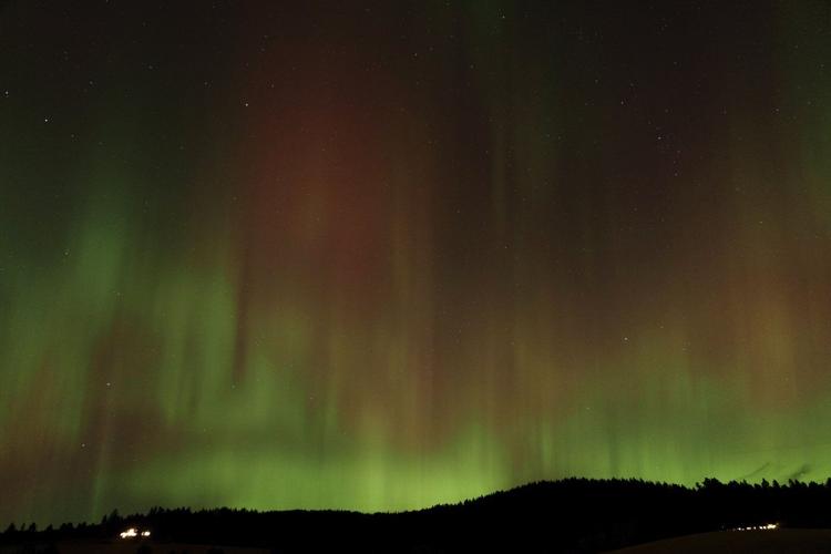 Northern lights may be faintly visible across parts of the US this Thanksgiving
