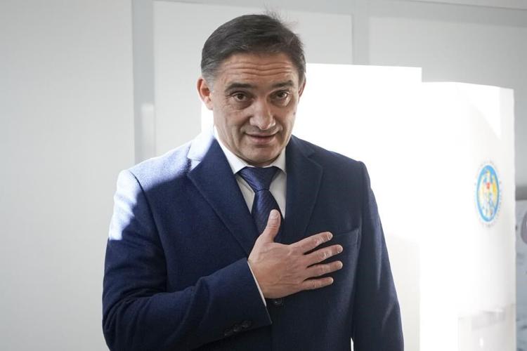 Moldovans to choose president in decisive runoff overshadowed by fraud and intimidation claims