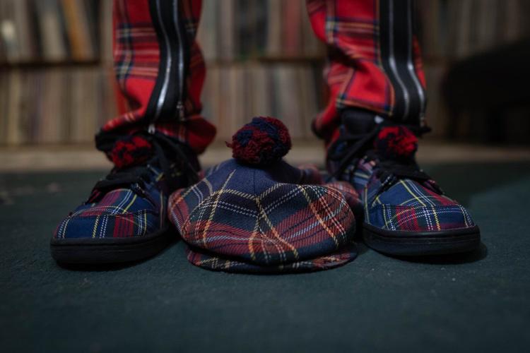 Nardwuar becomes first 'human serviette' appointed to Order of Canada