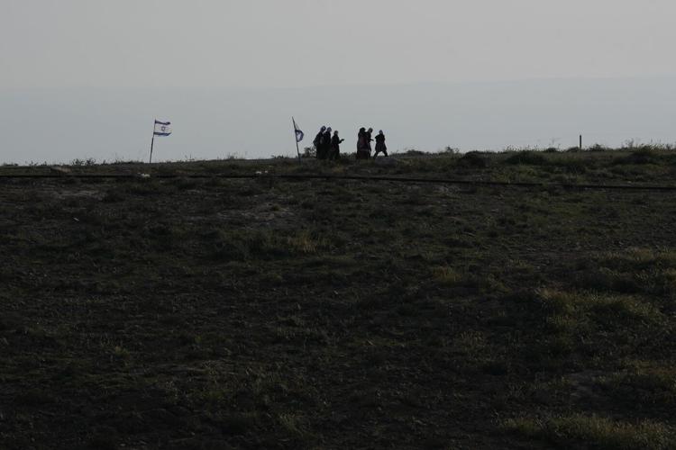 Israeli settlers block Palestinian kids' path to school with tear gas and barbed wire