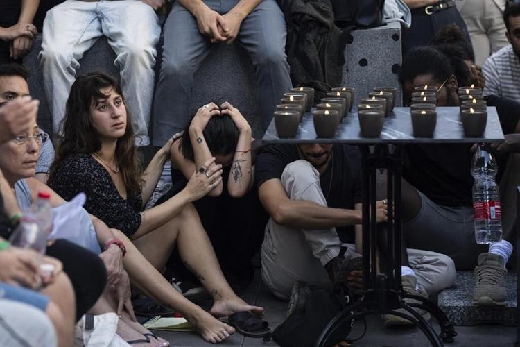 Live updates | Israel bombards Gaza with airstrikes 2 weeks into the war against Hamas