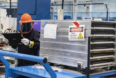 Lion Electric reports US$21.7M Q1 loss compared with US$15.6M loss a year earlier