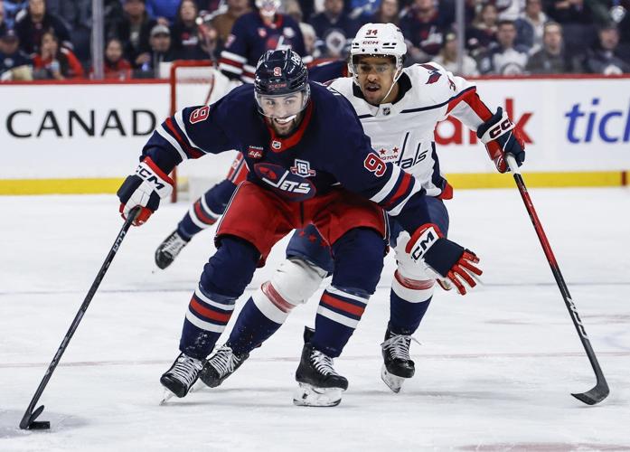 Vilardi props up Jets with two goals in 5-1 win over Capitals