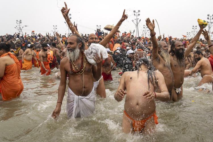 PHOTO COLLECTION: India Maha Kumbh Festival