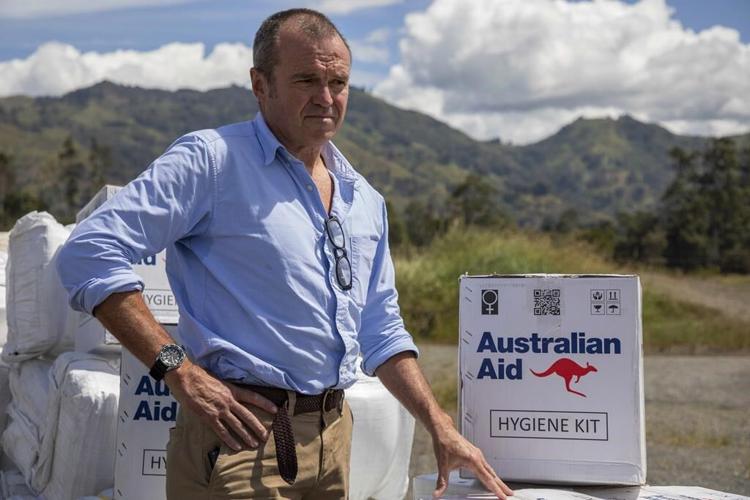 Papua New Guinea landslide survivors slow to move to safer ground after hundreds buried