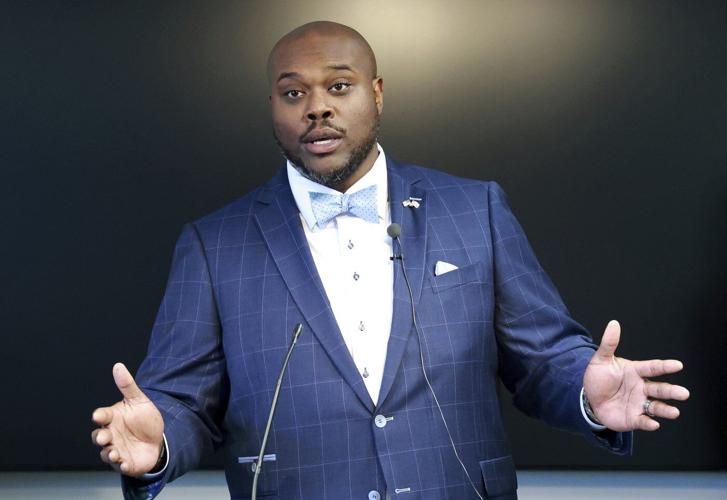 DeSantis appointee says he won't help his elected replacement take office