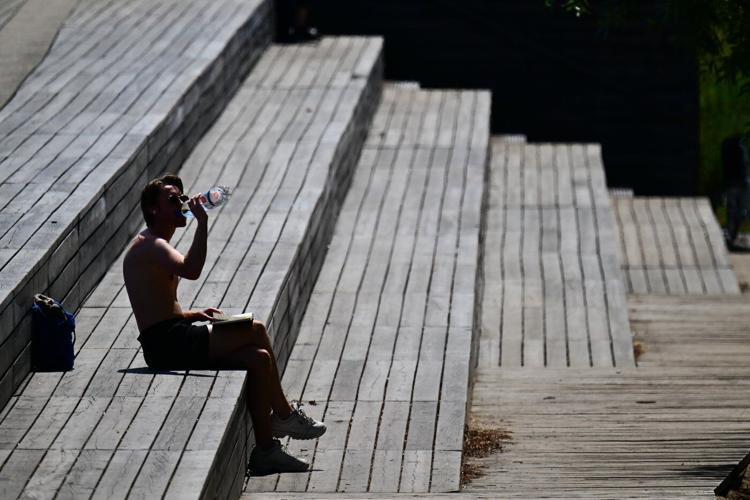 How a heat dome is formed and why experts blame one for Europe's baking temperatures