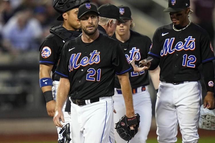 Rangers acquire Scherzer from Mets in blockbuster move by surprise AL West leaders