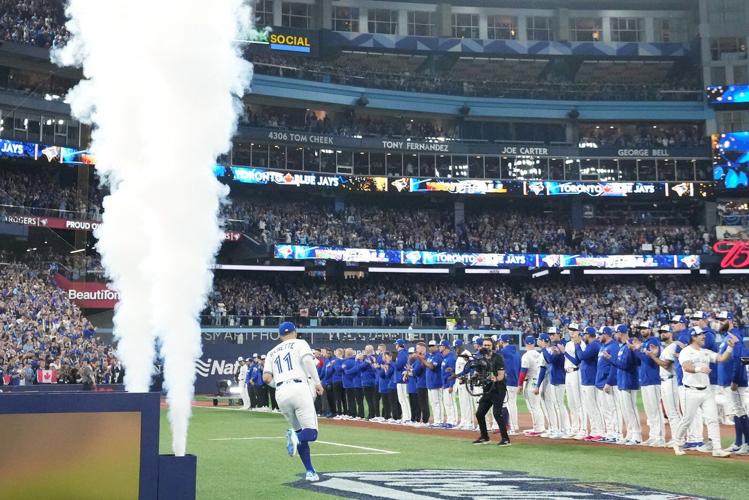 Blue Jays infielder Bichette gets start for Game 3 of World Series against Dodgers