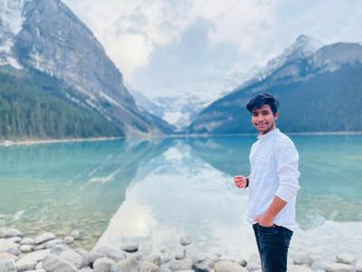Bangladeshi refugee applicant in ICE custody barred from ϳԹ re-entry: CBSA