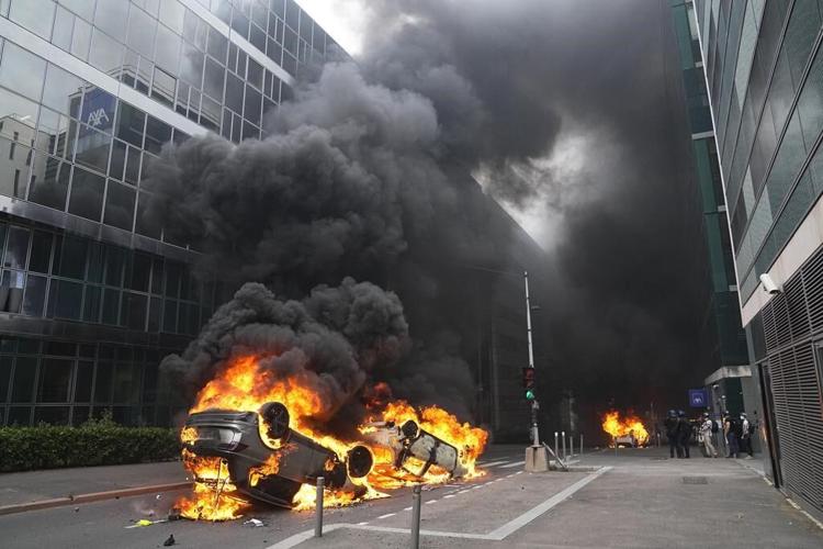 Fiery protests grip France for 3rd night over deadly police shooting of a teenager