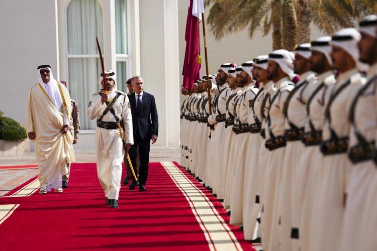 Prime Minister Mark Carney in Qatar to boost trade, investment ties