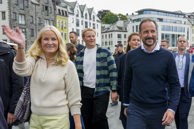 She's a Norwegian princess. He's an American self-professed shaman. Their wedding is this weekend