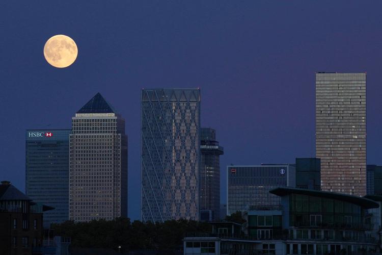 Photos of October's supermoon: A stunning start to a trio of celestial events