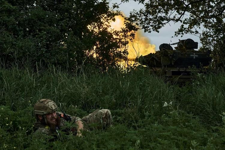Ukraine aims to wear down and outsmart a Russian army distracted by infighting