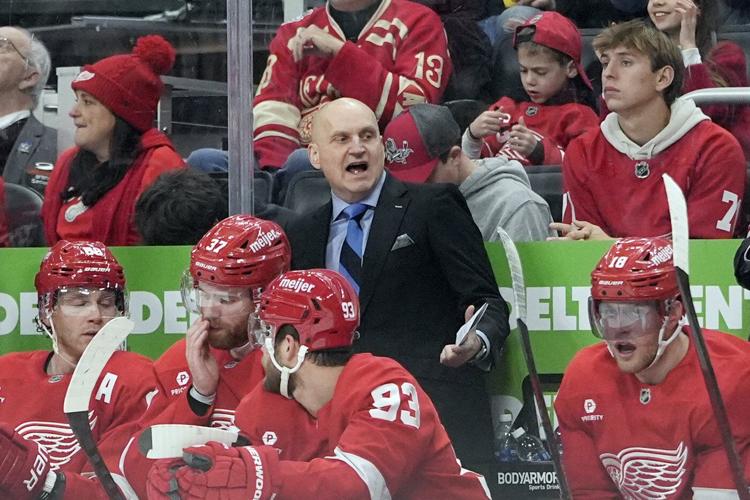 Detroit Red Wings fire coach Derek Lalonde, name Todd McLellan as his replacement