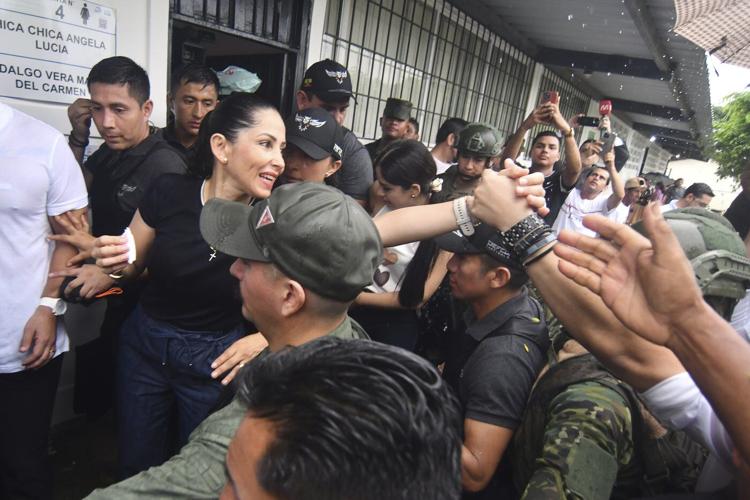 Ecuador warns of potential assassination attempt against President Noboa but provides no evidence