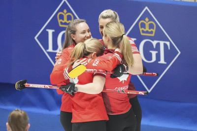 Canada's Homan tops South Korea's Gim to advance into women's world curling final