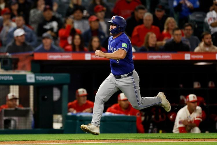 Sosa has tiebreaking 2-run double, Varland halts Angels rally as Blue Jays hold on for 4-2 win