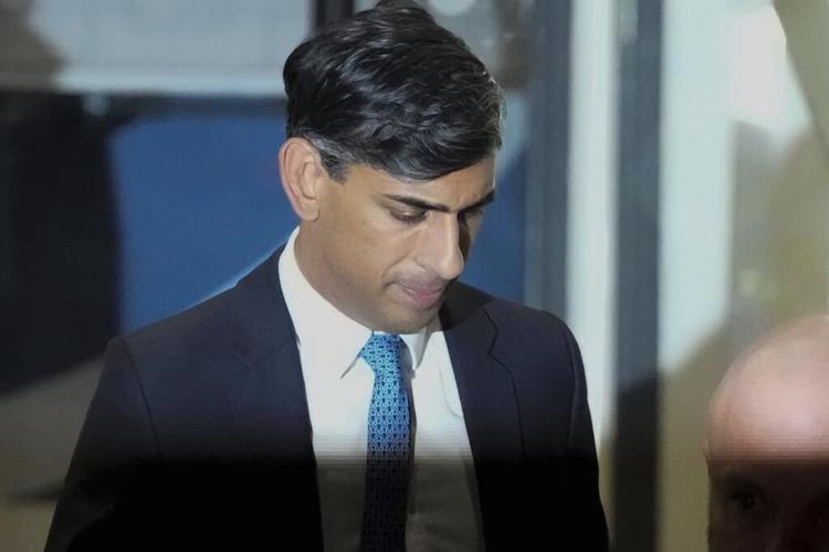 UK leader Sunak is racing to persuade lawmakers to back his Rwanda migration bill in a key vote
