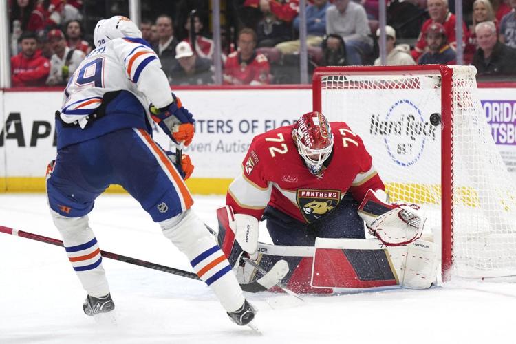 Schmidt, Verhaeghe help Panthers top Oilers 4-3 in Cup final rematch