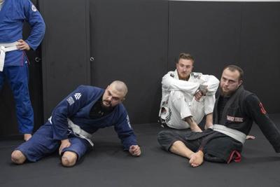 Ukrainian war veterans with amputated limbs find freedom in the practice of jiu-jitsu