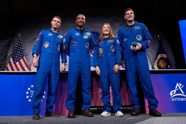 ��ɫtv astronaut Jeremy Hansen and Artemis II crew set to meet Trump