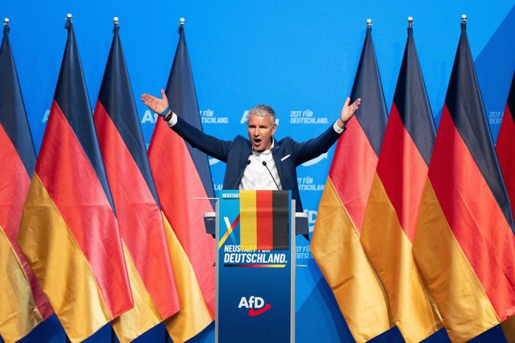 Far-right Alternative for Germany party elects leaders as protesters and police clash