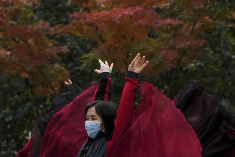 Virus lockdowns hit China economic powerhouse Guangzhou