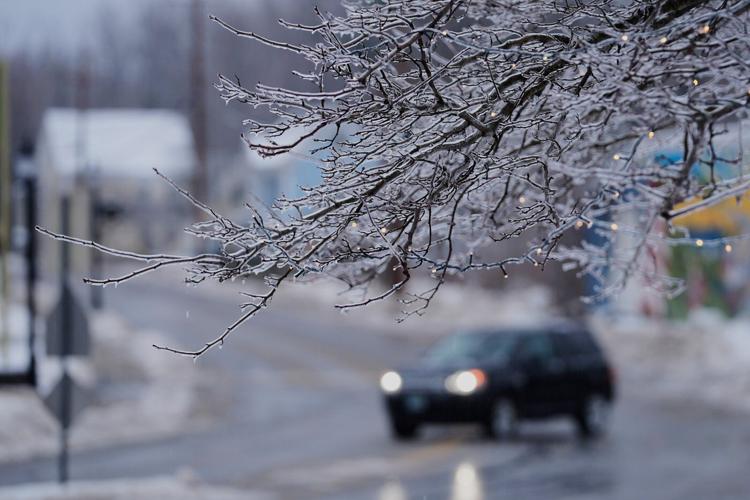 Winter storm packing snow and strong winds to descend on Great Lakes and Northeast