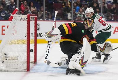 Kaprizov scores twice as Minnesota Wild edge Vancouver Canucks 2-1