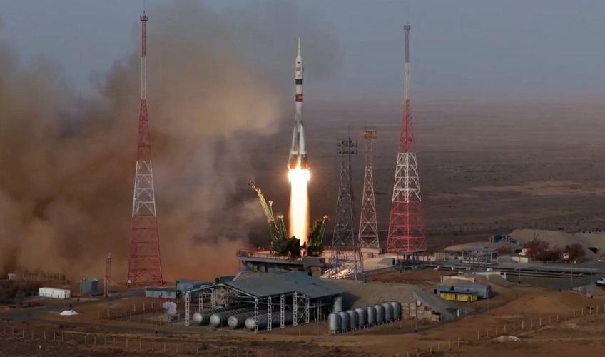 US-Russian crew of 3 starts 8-month mission on the International Space Station